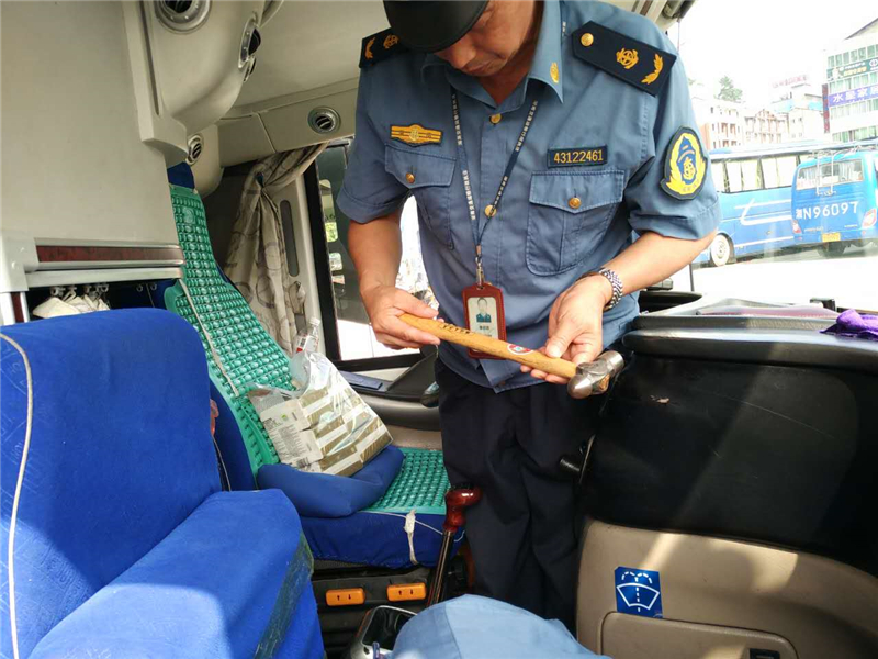 检查安全锤型号.jpg