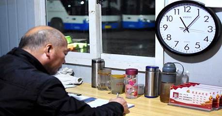 说明: 说明: 守夜人2