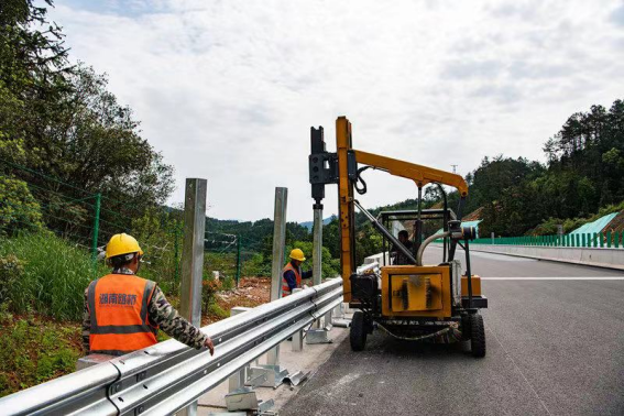 湖南:靖黎高速"冲刺"施工 预计6月实现通车【图】 - 湖南省交通运输厅