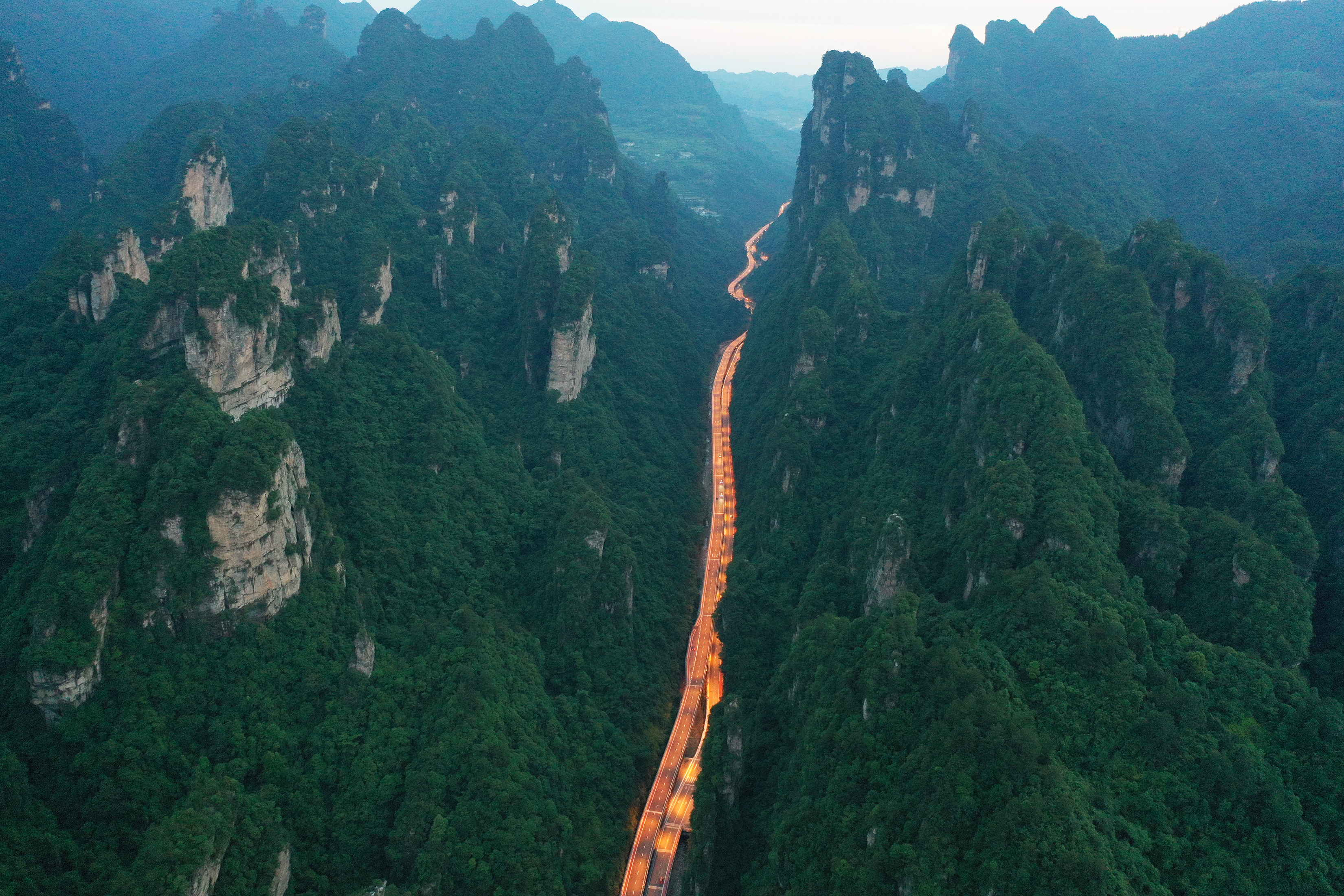 俯瞰新西站优秀奖 株洲航电枢纽高质量建成通航【组】优秀奖 最美公路