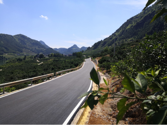 信息公开 政务动态 市州交通                 比耳村位于龙山县里耶